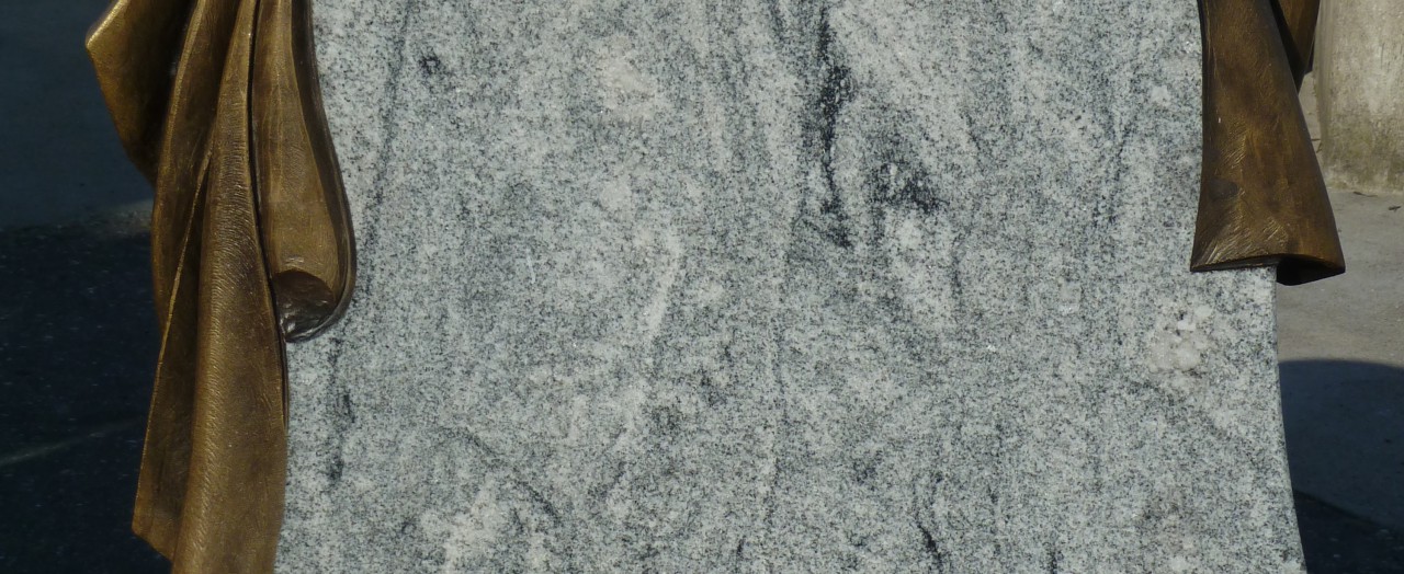 P1000685-1280x524