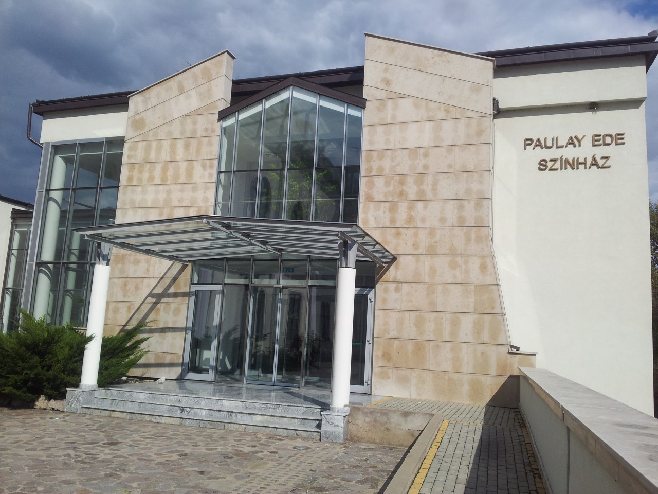 ÉPÜLETMUNKÁK